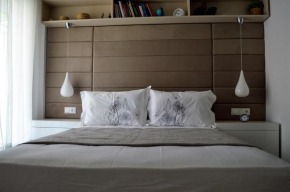 Athens Nest